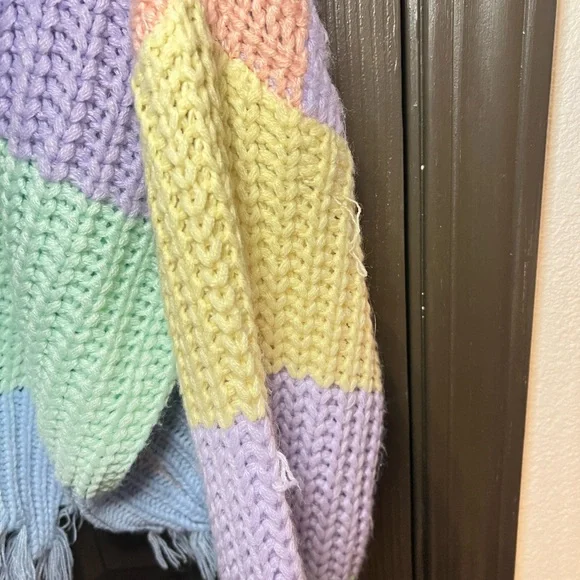 Storia Pink and Purple Knit Sweater - Picture 6 of 6